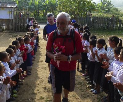 Peter Dilks Cycling on the  tour with redspokes